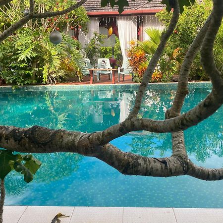 Taman Indah Resort Tamanredjo Extérieur photo