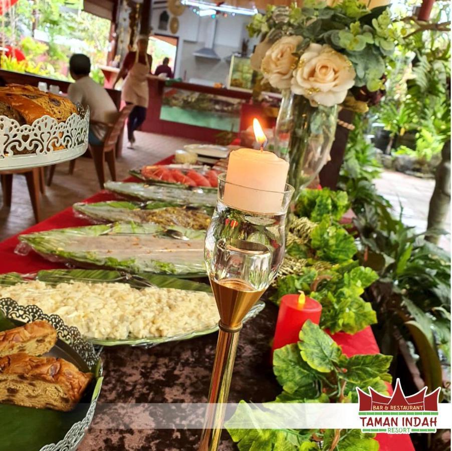 Taman Indah Resort Tamanredjo Extérieur photo